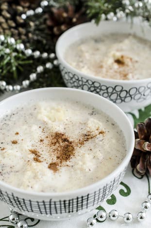 Poppy seed milky soup (polish christmas eve food) served with rice or noodles and cinnamon